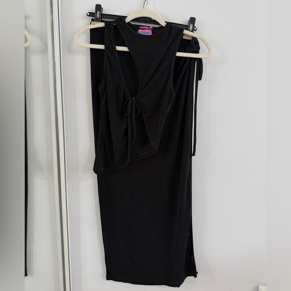 Edikted Black Cut Out Tie Front Tank Top + Skirt SET - Picture 2 of 8